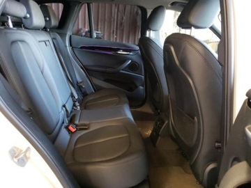 BMW X1 F48 2021 BMW X1 2021 BMW X1 SDRIVE28I silnik benzynowy 2.0 L 2.0 Benzyna 228KM, zdjęcie 11