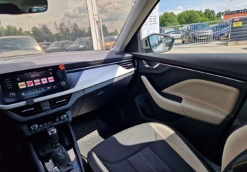 Skoda Kamiq Crossover 1.5 TSI 150KM 2021 Skoda Kamiq 1.5 benzyna TSI 150 KM Salon Pl Automat DSG ASO Faktura Ma, zdjęcie 17