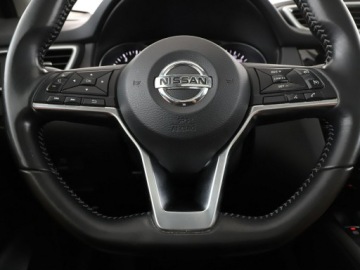 Nissan Qashqai II Crossover Facelifting 1.3DIG-T 140KM 2019 Nissan Qashqai panorama navi manual pelen serwis, zdjęcie 20