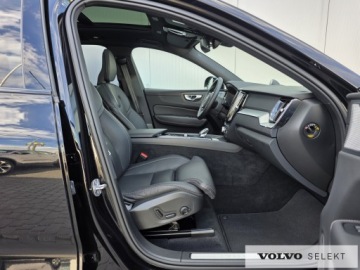 Volvo XC60 II 2025 Volvo XC 60 FV23 Ultra Black B5 250KM AWD ACC BLIS, zdjęcie 14