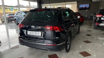 Volkswagen Tiguan II SUV Facelifting 2.0 TDI 150KM 2022 Volkswagen Tiguan Kamera Nawigacja Full LED Elektryczna klapa MOZLIWA ZAMI, zdjęcie 2