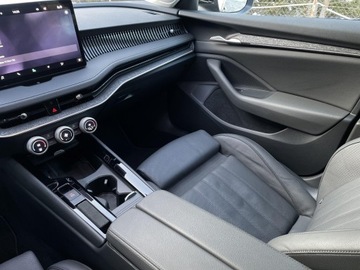 Skoda Superb III Kombi Facelifting 1.5 TSI 150KM 2024 Skoda Superb Selection ! Wentylowane Skórzane Fote, zdjęcie 19