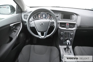 Volvo V40 II Hatchback Facelifting 1.5 T3 152KM 2018 Volvo V40 Autoryzowany Dealer Volvo, Serwis ASO, P, zdjęcie 17