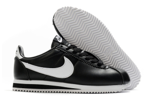 Buty sportowe Nike Classic Cortez Leather R.36-45