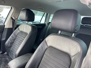 Volkswagen Passat B8 Variant 2.0 TDI BlueMotion SCR 190KM 2018 Volkswagen Passat Variant R-Line Highline Automat, zdjęcie 12