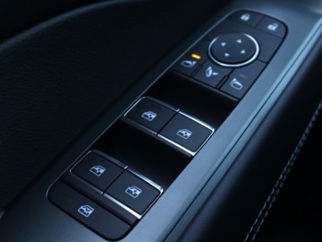 Nissan Qashqai III Crossover Facelifting 1.3 DIG-T MHEV 158KM 2025 Nissan Qashqai 1.3 DIG-T MHEV, 1. Właściciel, zdjęcie 17