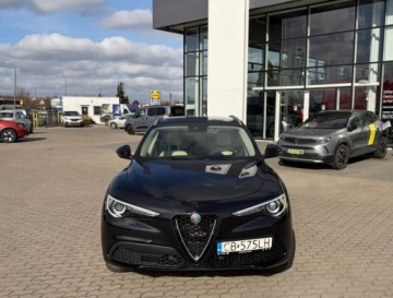 Alfa Romeo Stelvio SUV 2.0 Turbo 200KM 2019 Alfa Romeo Stelvio 2.0 GME 200 KM SUPER Q4 Salon Polska I Wlasciciel 2.0, zdjęcie 1