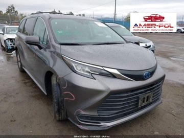 Toyota Sienna III 2022 Toyota Sienna Le, 2022r., 4x4, 2.5L 2.5 Benzyna 189KM
