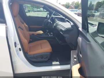 Lexus UX 2021 Lexus UX 2021 LEXUS UX 250H 2.0 Hybryda 181KM, zdjęcie 11