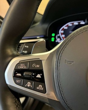 BMW Seria 5 G30-G31 M5 Limuzyna Facelifting 4.4 M550i 530KM 2022 BMW Seria 5 Salon Polska ASO R CARS Warszawa 4.4 Benzyna 530KM, zdjęcie 23