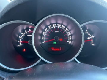 Kia Venga Mikrovan Facelifting 1.4 CRDi 90KM 2017 Kia Venga 1.4 diesel 90 KM 6 biegow zarej w PL zadbany mozliwa zamiana, zdjęcie 9