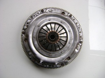 Sprzęgło koło stałe 04L105273 VW Audi Skoda 1.4TDI