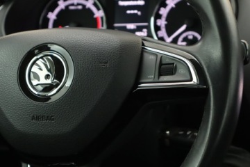 Skoda Octavia III Kombi Facelifting 1.4 TSI 150KM 2018 Skoda Octavia 1.4 TSI, Salon Polska, zdjęcie 15