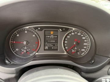 Audi A1 I Hatchback 3d 1.6 TDI 90KM 2013 Audi A1 Sportback Skóra. Led. Ksenon . Nawigacja, zdjęcie 18