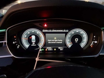 Audi A8 D5 2020 Audi A8 2020r., 4.0l, od ubezpieczalni 4.0 Benzyna 453KM, zdjęcie 9