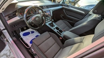 Volkswagen Passat B8 Variant 2.0 TDI BlueMotion SCR 150KM 2018 Volkswagen Passat 1.6D 150PS Zarejestrowany Serwis, zdjęcie 11