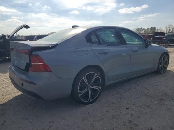 Volvo S60 III 2024 Volvo S60 2024 2.0 Benzyna 247KM, zdjęcie 3