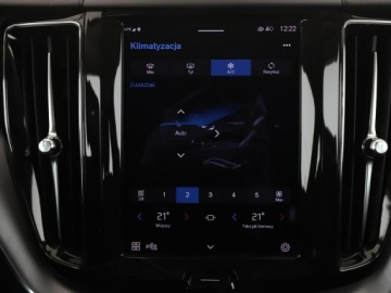 Volvo XC60 II 2021 Volvo XC 60 FV23% Momentum automat B4 AWD navi PDC, zdjęcie 24