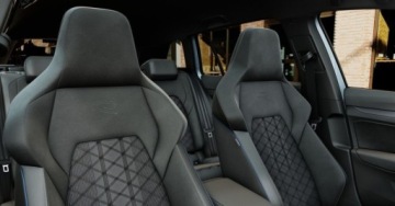 Volkswagen Golf VIII 2025 Volkswagen Golf Variant Variant R-Line Plus 1.5 eTSI 150KM 1.5 Benzyna, zdjęcie 4