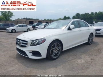 Mercedes Klasa E W213 2019 Mercedes-Benz Klasa E 2019 Mercedes-Benz E-Class E 300 RWD Sedan 2.0 241KM