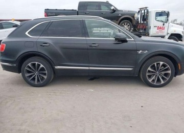 Bentley Bentayga 2017 Bentley Bentayga 2017, 6.0L, 4x4, W12, FIRST E..., zdjęcie 2