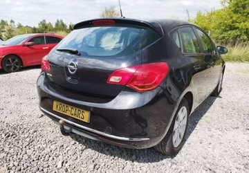 Opel Astra J GTC 1.4 100KM 2014 Opel Astra Opel Astra j 1.4 16v klima pds stan bdb gwarncja przebiegu 1.4, zdjęcie 3