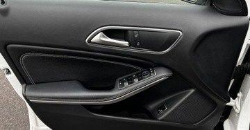 Mercedes GLA I Off-Roader Facelifting 1.6 200 156KM 2018 Mercedes-Benz GLA Salon PL AMG 7G-DCT Ambiente Czujniki Kamera Keyless LED, zdjęcie 8