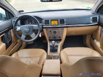 Opel Vectra C Sedan 2.2 i 16V 155KM 2004 Opel Vectra 2.2i Cosmo Plus Bezwypadkowa 2.2 Benzyna 155KM, zdjęcie 14