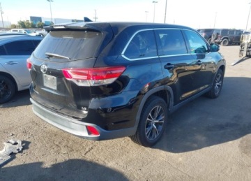 Toyota Highlander II 2019 Toyota Highlander 2019r., LE Plus, V6, od ubezpieczalni 3.5 Benzyna 295KM, zdjęcie 6
