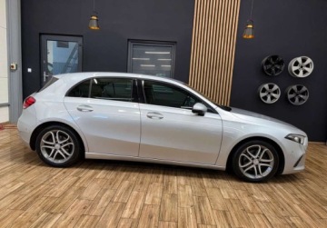 Mercedes Klasa A W177/V177 Hatchback 1.5 180d 116KM 2018 Mercedes-Benz Klasa A 1.5D NAVI automat VITRUAL LED BEZWYPADKOWY zarej, zdjęcie 35
