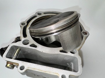 Цилиндр Husqvarna te 610 SM поршень