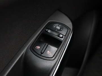 Opel Corsa E Hatchback 3d 1.4 Twinport 90KM 2015 Opel Corsa 1.4, Salon Polska, GAZ, Klima,ALU, zdjęcie 15