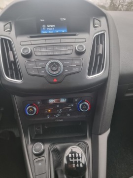 Ford Focus III Kombi Facelifting 1.5 EcoBoost 150KM 2015 FORD FOCUS III Turnier 1.5 150 KM, zdjęcie 7