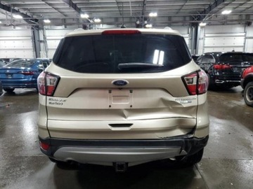 Ford Escape III 2018 Ford Escape Titanium 2.0 Benzyna 245KM, zdjęcie 3
