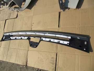 CHRYSLER PACIFICA 17- НАКЛАДКА ПРИБОРНОЙ ПАНЕЛИ ИЗ КАПИТЫ