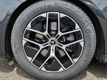 Mercedes Klasa E W214 Kombi 2.0 220d 197KM 2025 E Klasa 220 d Avantgarde Estate 2.0 (197KM) 2025, zdjęcie 4