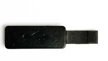 100% ORYGINALNA ZASLEPKA USB CAT CATERPILLAR S61