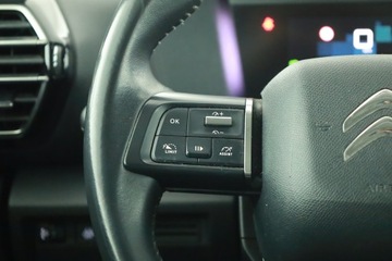 Citroen C4 III SUV 1.2 PureTech 130KM 2021 Citroen C4 1.2 PureTech, Salon Polska, Serwis ASO, zdjęcie 14