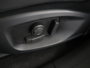 Jaguar F-Pace SUV 2.0 i4D 180KM 2016 Jaguar F-PACE 20d R-Sport Automat Navi Tempomat, zdjęcie 38