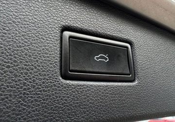 Volkswagen Tiguan II SUV 1.5 TSI EVO 150KM 2019 Volkswagen Tiguan 1.5 IQ-Drive R-line Vatmarza Panorama 1.5 Benzyna 150KM, zdjęcie 27