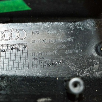 8U0867174 JINÉ DÍLY VNITŘNÍ 2.0 TDI 100 2015 AUDI Q3 (8U)