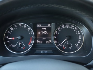 Skoda Rapid II Liftback Facelifting 1.6 TDI CR 115KM 2017 Skoda Rapid Spaceback 1.6 TDI, Salon Polska, zdjęcie 10