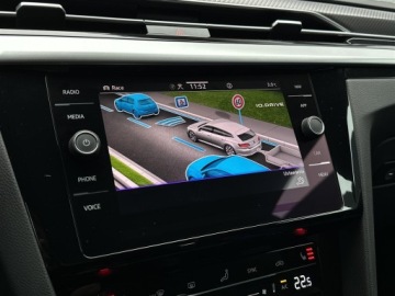 Volkswagen Arteon Shooting Brake R 2.0 TSI 320KM 2023 Volkswagen Arteon 2.0TSI 320KM 4X4 R DSG l Panoram, zdjęcie 26