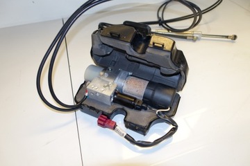 MERCEDES W251 VZPĚRA/TLAKOVAČ KRYT KUFRU ČERPADLO 2518000148 W164 ML GL