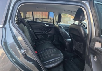 Ford Focus IV Kombi 2.0 EcoBlue 150KM 2019 Ford Focus SW 2.0Dieselful wersja VignaleBezwypadkowy jak nowy 2.0 Diesel, zdjęcie 15