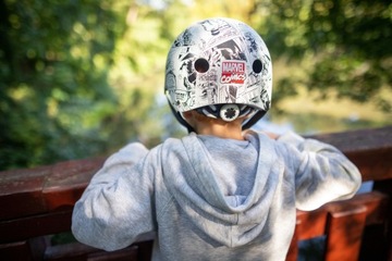 ДЕТСКИЙ СПОРТИВНЫЙ ВЕЛОСИПЕДНЫЙ ШЛЕМ AVENGERS M 52-56 см РЕГУЛИРУЕМЫЙ