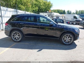 Mercedes GLC C254/X254 2022 Mercedes-Benz GLC 300 4Matic 2022 2.0l 2.0 Benzyna 255KM, zdjęcie 1