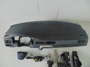 DESKA KONZOLA ULOŽENÍ AIRBAGY VOLVO V70 2009->