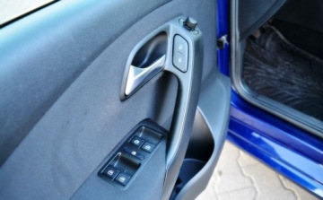 Volkswagen Polo V Hatchback 5d 1.4 85KM 2010 Volkswagen Polo 1.4 MPI TEAM Bezwypadek Klimatyzacja, Podgrzewane fotele, zdjęcie 18
