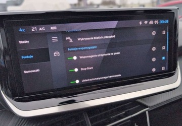 Peugeot 2008 II SUV 1.2 PureTech 130KM 2023 Peugeot 2008 PureTech 130 Allure SS EAT8 SalonPL FVat 2023 1.2 Benzyna, zdjęcie 21